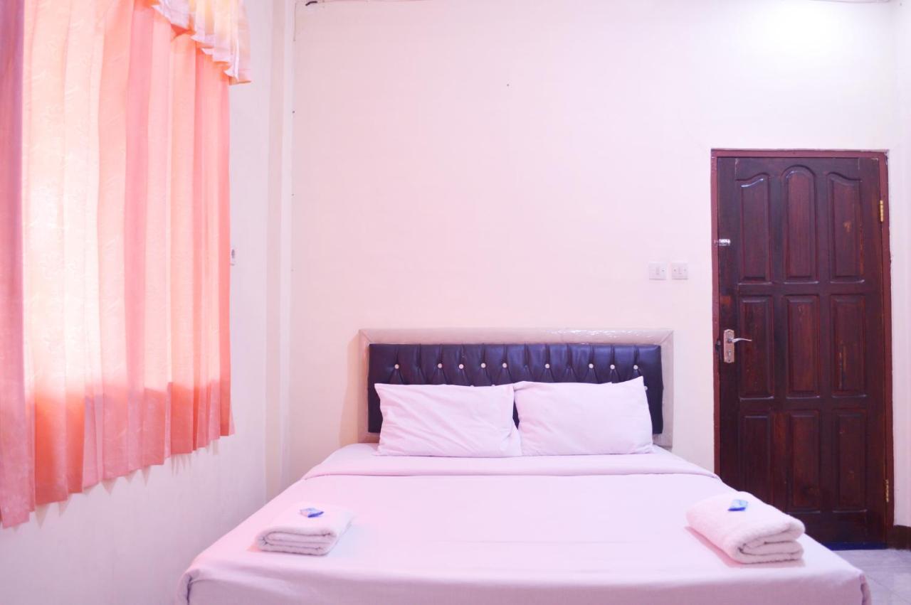 Hotel Yuriko Bukittinggi Extérieur photo